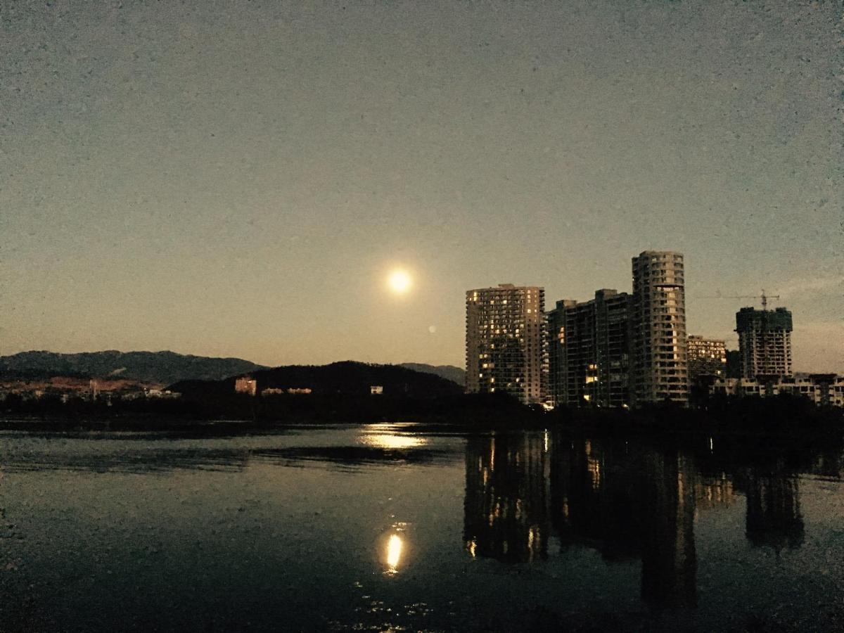 Ning-House Lake View Inn ต้าหลี่ ภายนอก รูปภาพ